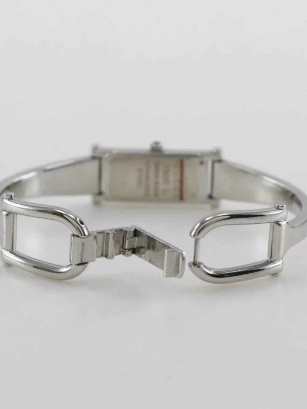 GUCCI Watches 1500L SilverDial Stainless Steel Quartz Analog display Women